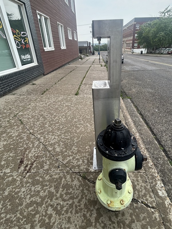 CITY PILOTS HYDRATION STATIONS IN DOWNTOWN BRANDON | Westman Zone